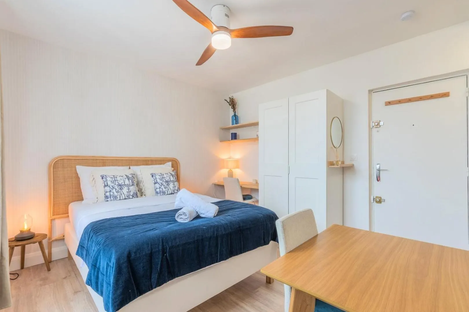Equipped Studio - Near Train Stations Лилль